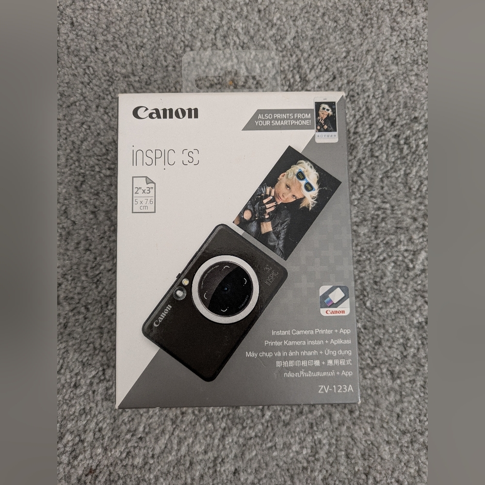 Canon Inspic S Instant Camera with cute case